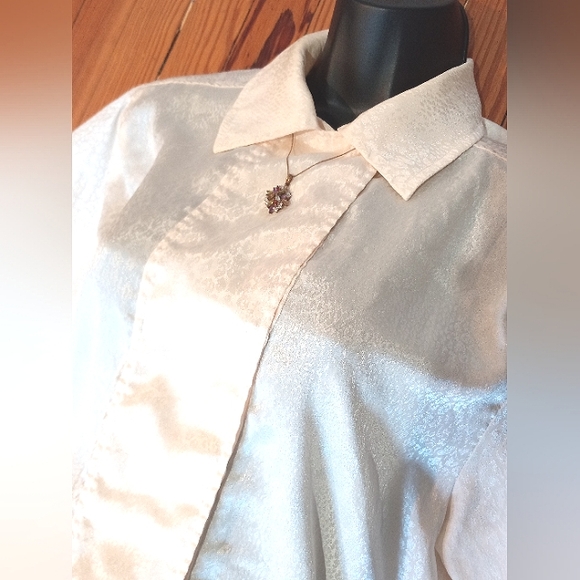 Givenchy blouse - Picture 11 of 14